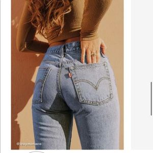 Levi’s Icon Wedgie High Rise Jeans